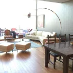 Bay Square 12