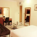 Montreal Naif Hotel