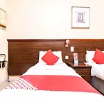 Melody Queen Hotel By Aura