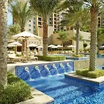 Seaview+Full Access To Beach Club+High Floor⎮2-Br Palm Jumeirah