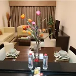 Parkside Hotel Apartment