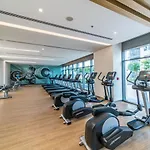 Lux Bnb Dubai Creek Residences Harbour Views