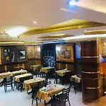Oriental Corner Hotel
