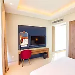 Radisson Blu Hotel Apartment Dubai Silicon Oasis