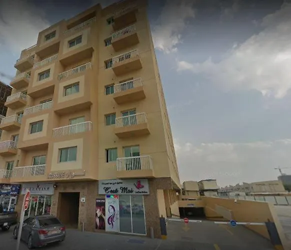 Private Partitioned Room Nr Mall Of Emirates