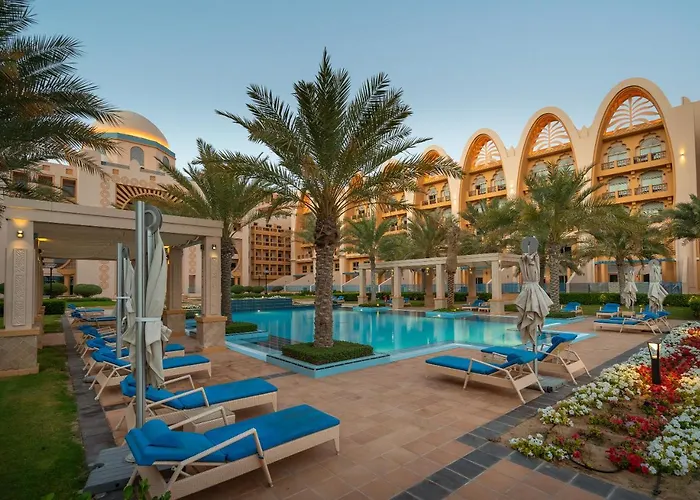 Luxury Private Pool Penthouse By Globalstay Holiday Homes