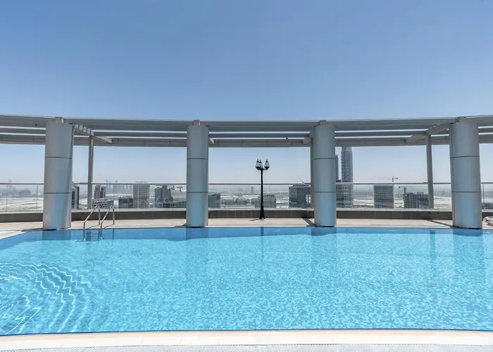Spacious 2 Beds 5 Min Walk From Dubai Mall With Brand New Gym And Rooftop Swimming Pool