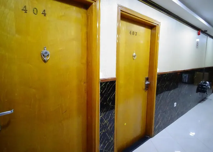 Super Oyo 945 Dream Touch Hotel
