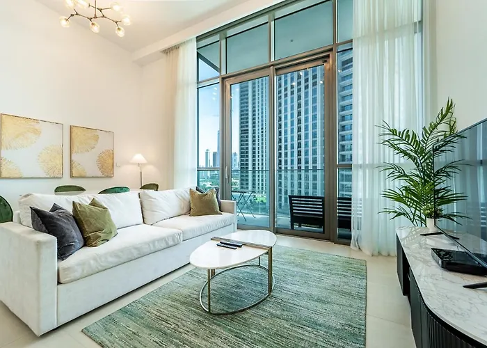 Downtown Views, Downtown Dubai - Mint Stay