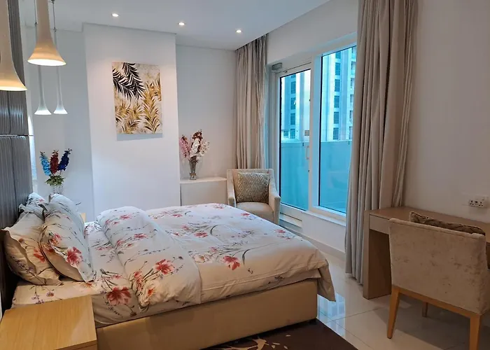 Spacious One Bedroom Close To Burj Khalifa, Dubai Mall In Business Bay