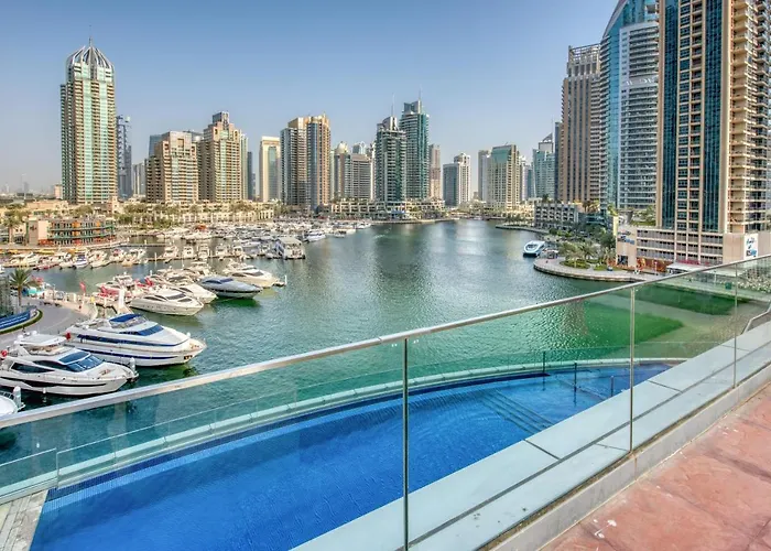 Cayan Tower Dubai