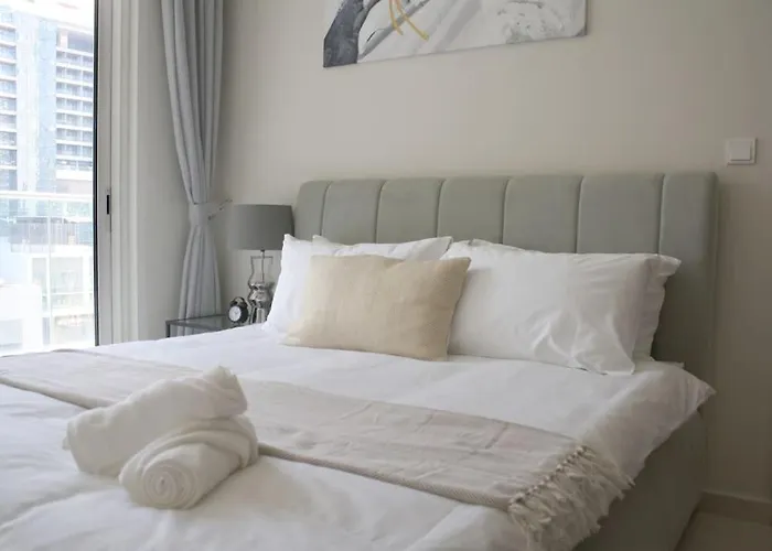 Vera Residences By Damac I 1Br Luxury Aparthotel