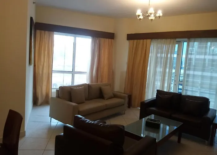 Lovely 2Br Al Deyafa