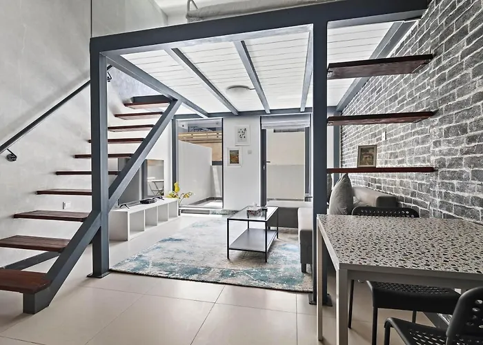 Aliving Duplex Studio Aria Jvc