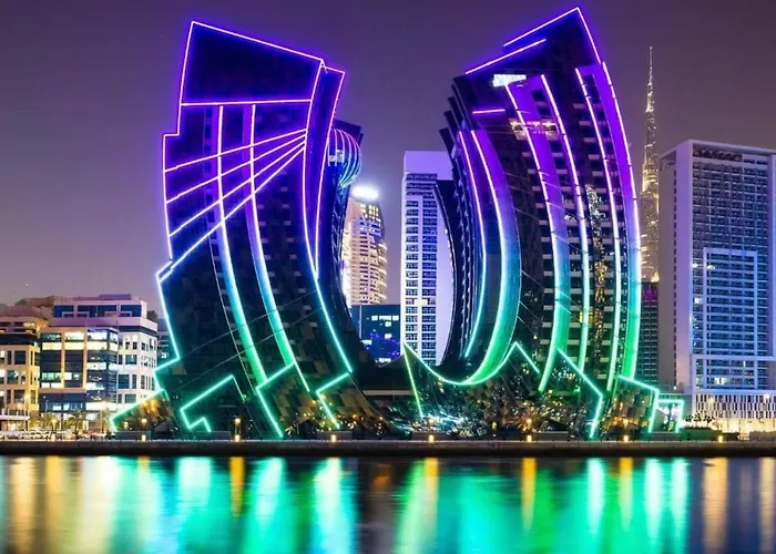 J One Tower Luxury Apartments From Estate Home Holiday