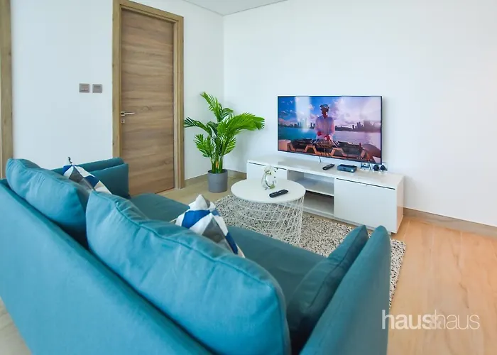 Marina View Apartment