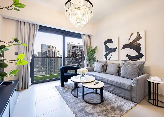 Magnificent Brand New Lux 2 Bedroom Opera District