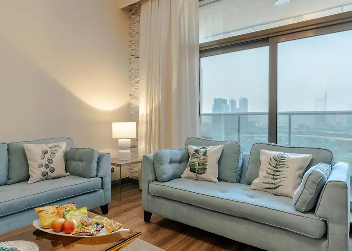 Beautiful Huge 2 Bed Room Apartment