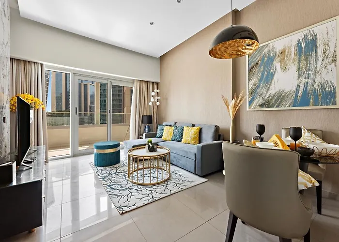 Luxe 1Br Sleeps 4, Near Burj Khalifa And Dubai Mall With Pool And Free Parking