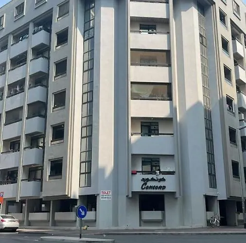Sush Hostel Near Sharaf Dg And Burjuman Metro Stations