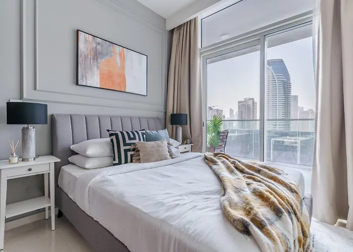 Deluxeliving At Vera Tower - Full Burj Khalifa View - Brand New Luxury Apartment