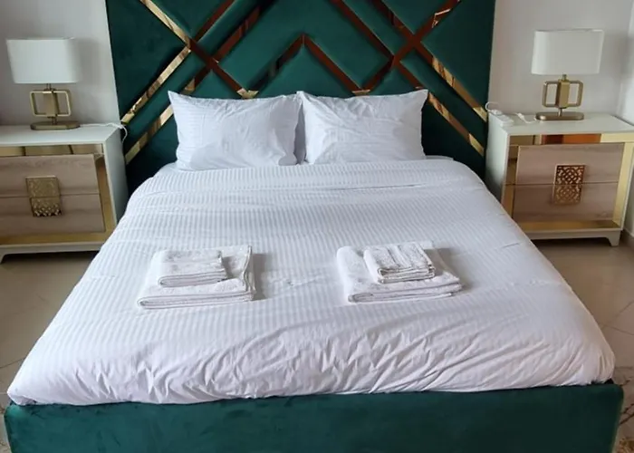 Granada Apartments Marina Diamond 5
