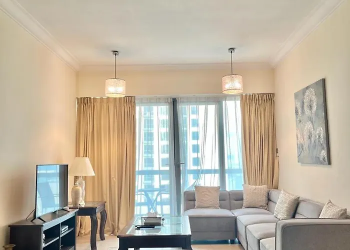 Stunning 1 Bedroom Apartment In Down Town