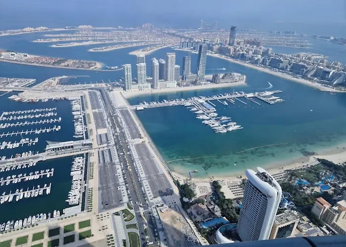 Spectacular 2 Bedroom Marina Sea Views