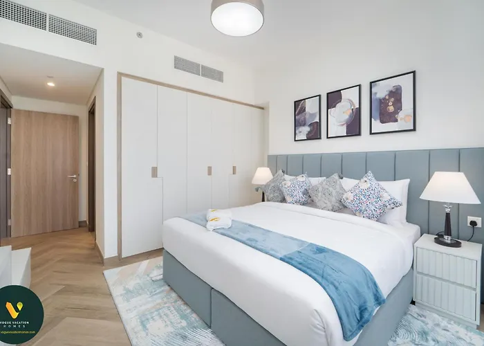 Vogue Al Wasl 1 Residence West 13Th Floor With Large Balcony For View Of Sheikh Zaid Road And One Za\'Abeel Tower And Burj Khalifa, Walkable To Metro With Easy Access To Sheikh Zayed Road & Dubai World Trade Centre