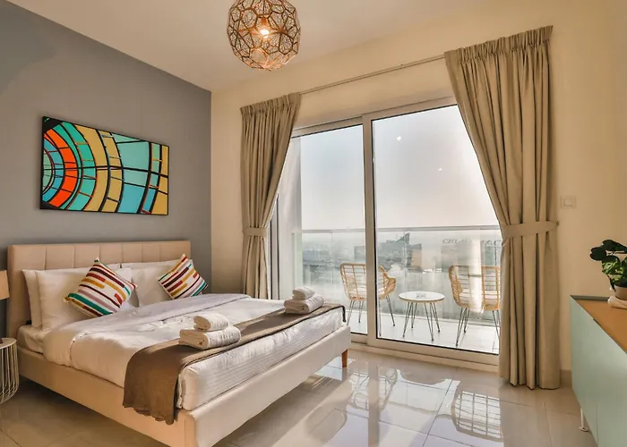 Luxury Apartments Business Bay Gym Pool Parking By Sojo Stay