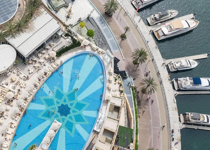 The Star @ Jw Marriott Marina