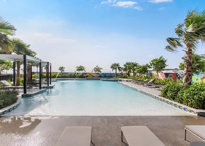 Staycae Holiday Homes - Aykon C