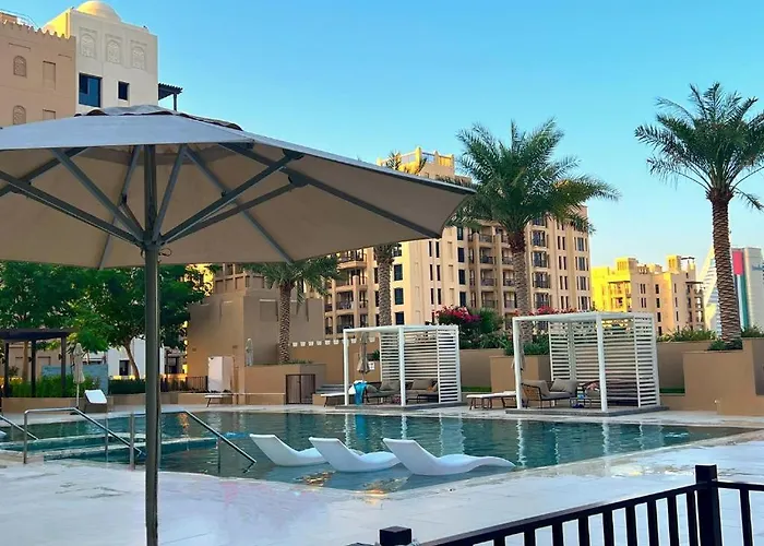 Luxurious Garden View Apartment With Pool & Gym In Madinat Jumeirah