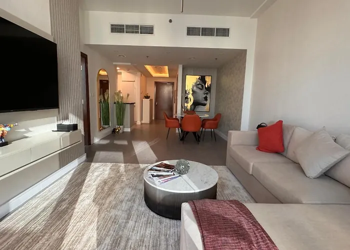 Amazing 1 Bedroom - Downtown Dubai, Canal & Burj Views