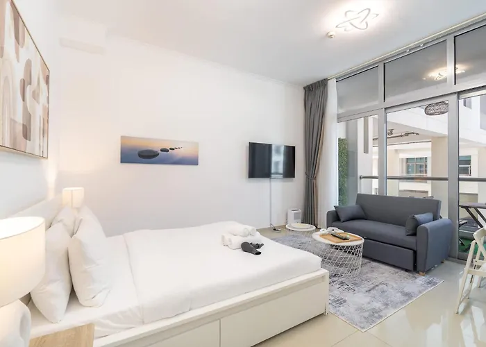 Spectacular Studio In Marina That Sleeps 2