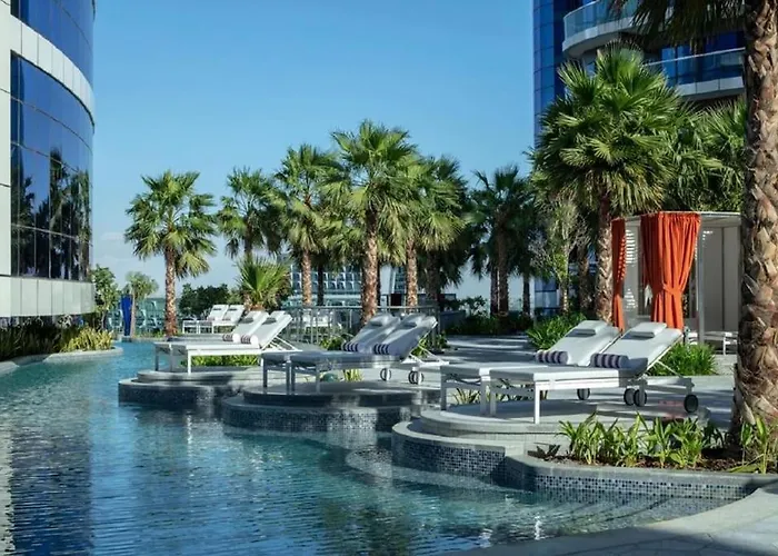 Paramount Hotel Flat With Amazing Burj Khalifa View