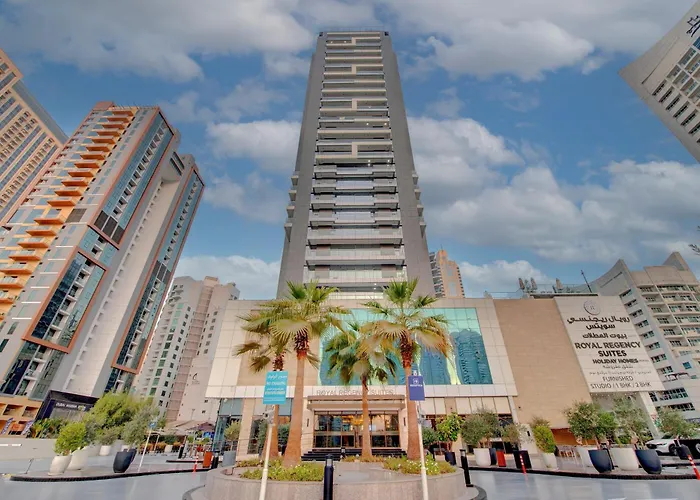 Royal Regency Suites Marina