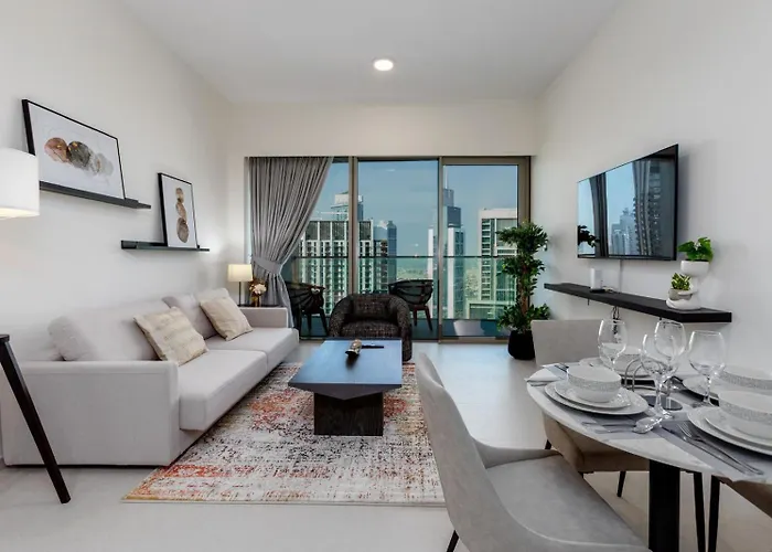 Near Burj Khalifa - 1Br Apartment In Grande Residence, Downtown - Allsopp & Allsopp