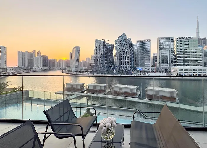 Sunset View Overlooking Burj Khalifa And Canal View