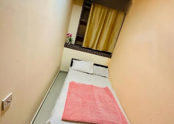 Couples Room Tv Fridge Close To Metro