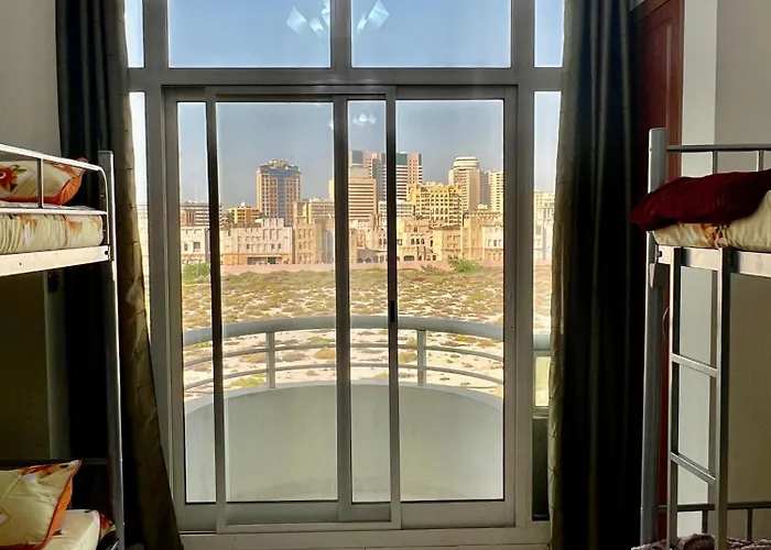Robin House Dubai Mix Dormitory