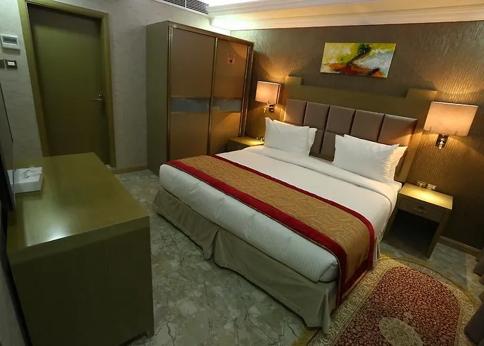 Sun And Sands Plaza Hotel