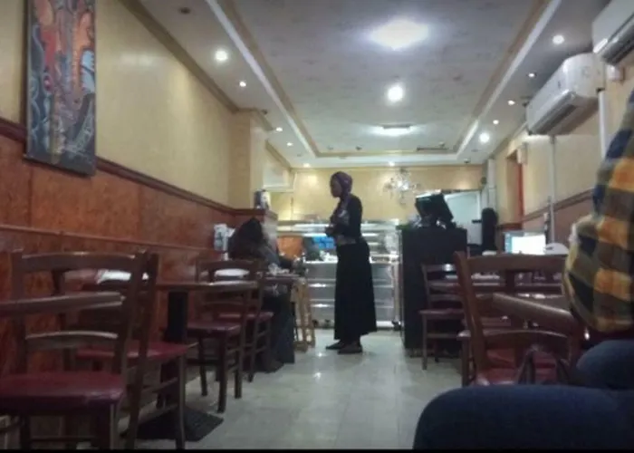 Al Sabkha Hotel