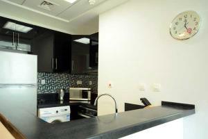 Keyone - 1br In Botanica Tower Apartment Dubai