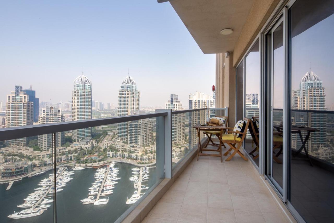 Frank Porter - Marina Tower Apartment Dubai