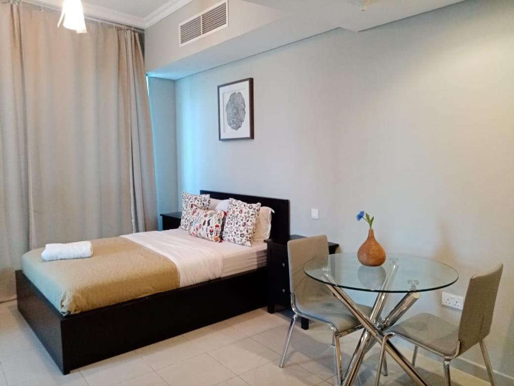 Apartment Studio - Bay Central Tower