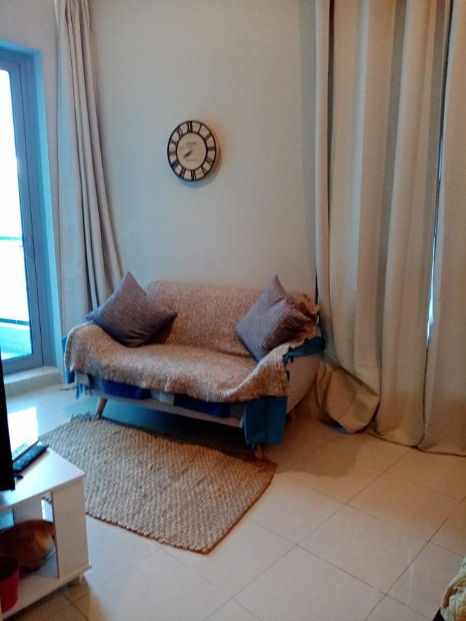 Studio - Bay Central Tower Apartment *