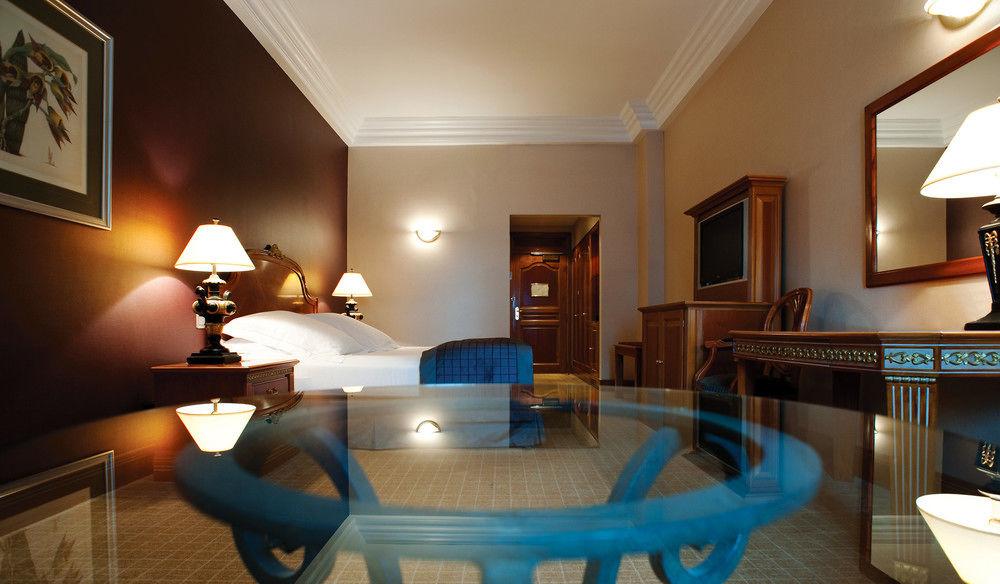 Le Meridien Fairway 4* Dubai