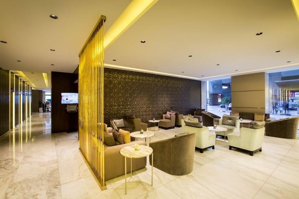 Hotel The Tower Plaza Dubai