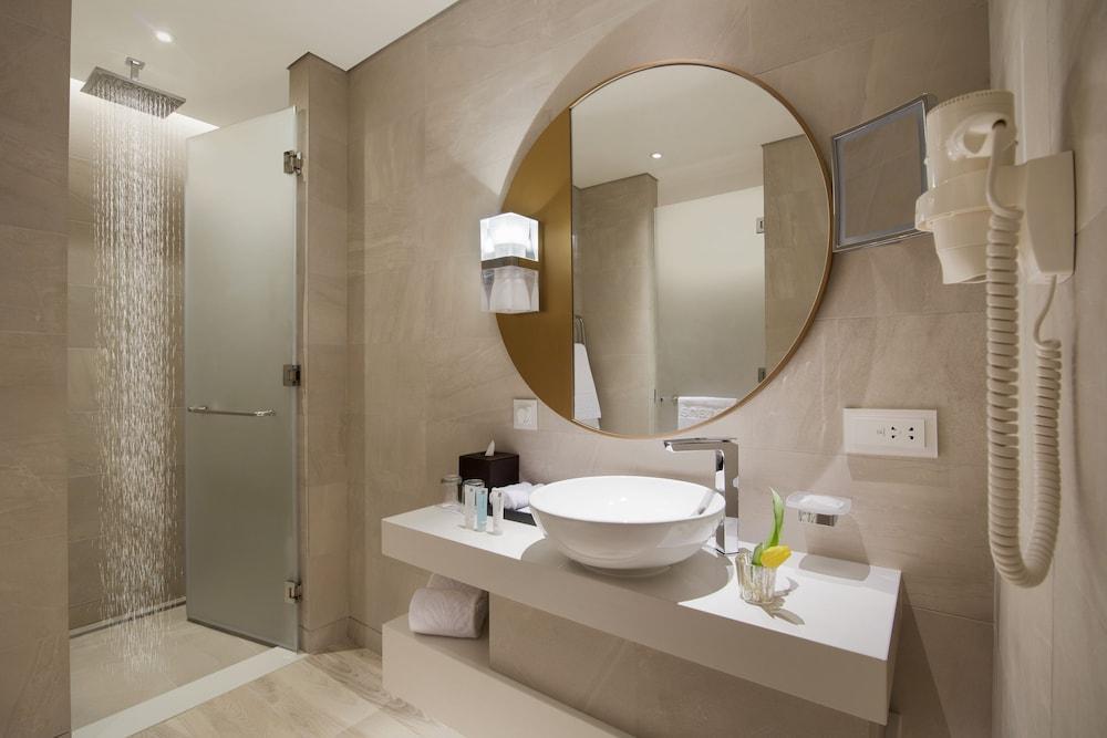 Hotel Al Bandar Rotana - Creek 5*